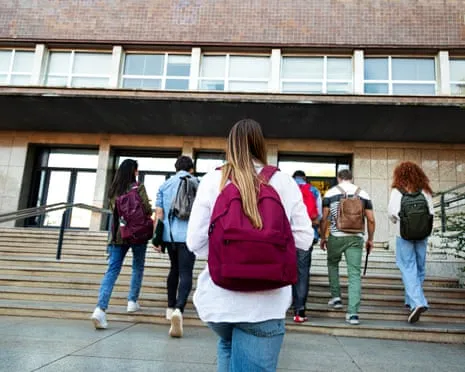 While Teen Boys Move Right, the Rise of the 'New Chill Girl' Trend Becomes Visible